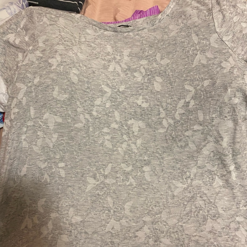 Short sleeve shirt